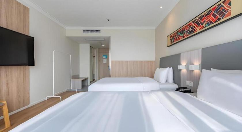 Hanting Hotel Shanghai Caohejing Yishan Road Экстерьер фото