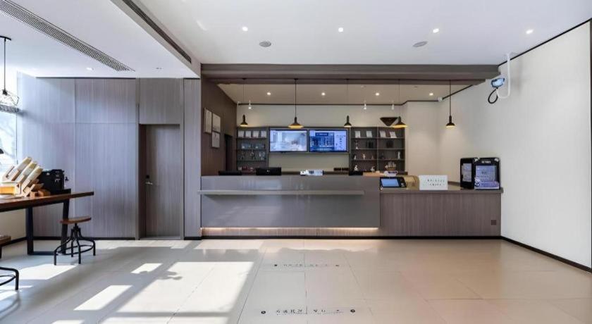 Hanting Hotel Shanghai Caohejing Yishan Road Экстерьер фото