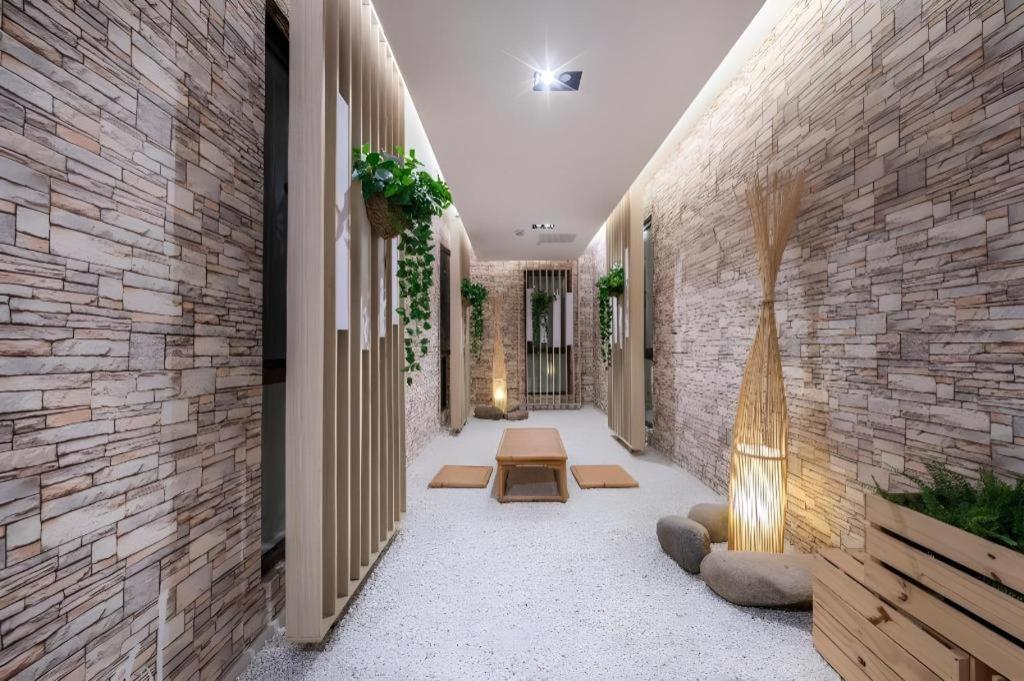 Hanting Hotel Shanghai Caohejing Yishan Road Экстерьер фото